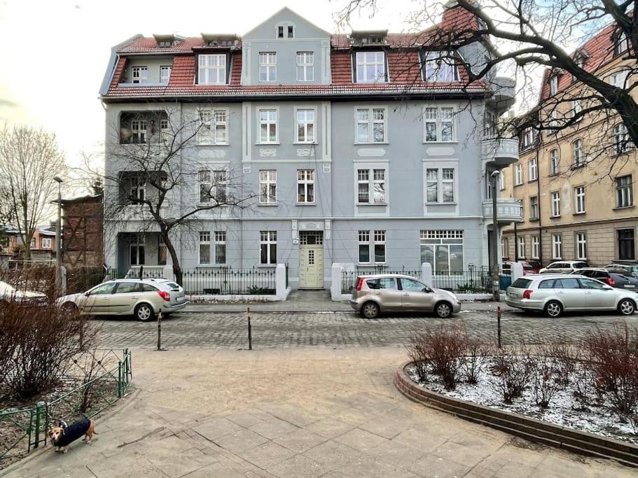 Apartament Przy Parku Z Bezplatnym Parkingiem Stary Toruń Exterior foto